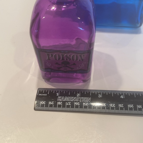 NWOT & Vintage Set of 4 Witch Apothecary Bottles - Picture 3 of 7